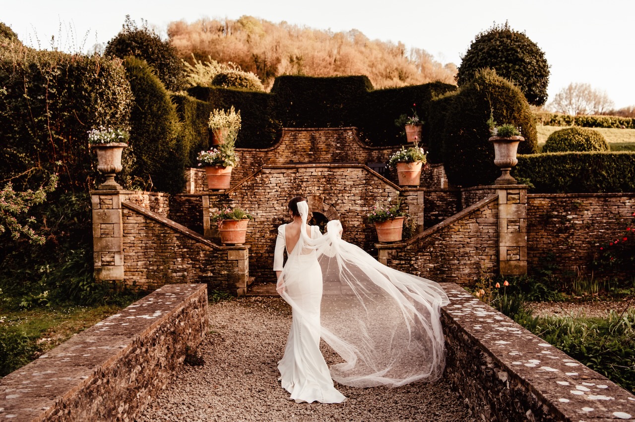 Owlpen Manor | Cotswold Wedding Venue & Holiday Cottages